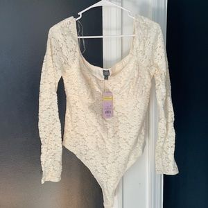 NWT Lace Long Sleeve Bodysuit